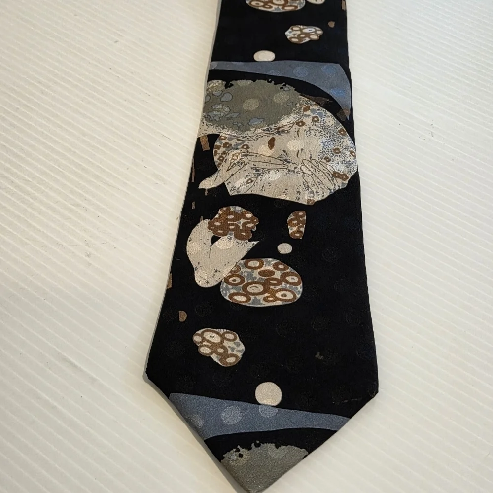 Gustav Klimt Silk Tie The kiss Christina Desiree Gallery Collection Made in USA